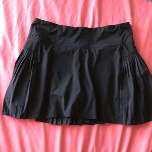 Athleta tennis skirt